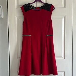 Elegant Red A-Line Cocktail Dress Sleeveless, Black Lace, Zipper details NWT